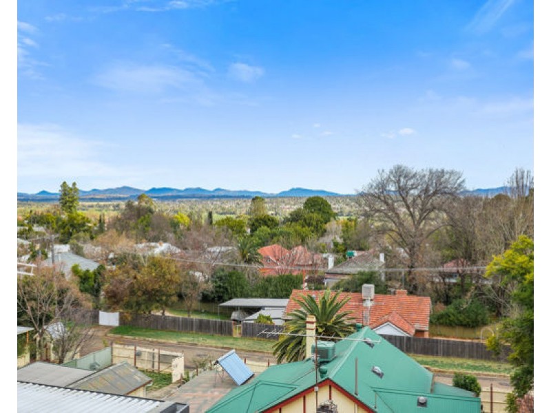 8/67 White Street, Tamworth NSW 2340