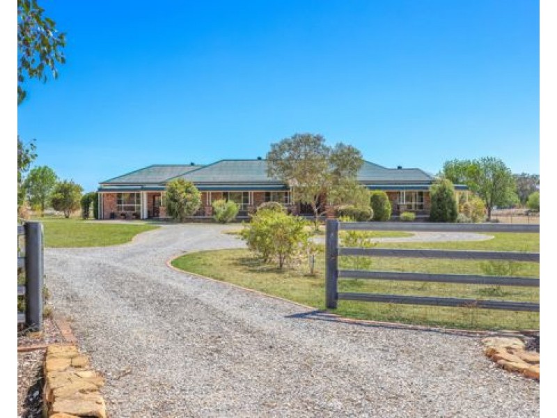 66 Bielefelds Road, Duri NSW 2344