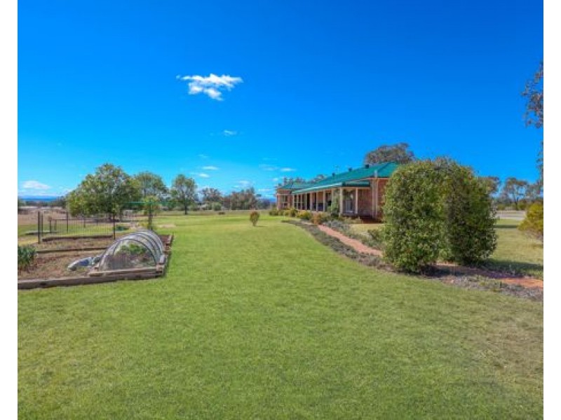 66 Bielefelds Road, Duri NSW 2344