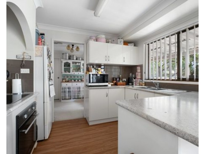 9 Myndee Avenue, Tamworth NSW 2340