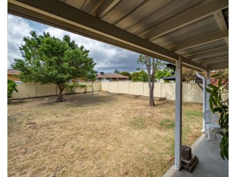 9 Myndee Avenue, Tamworth NSW 2340