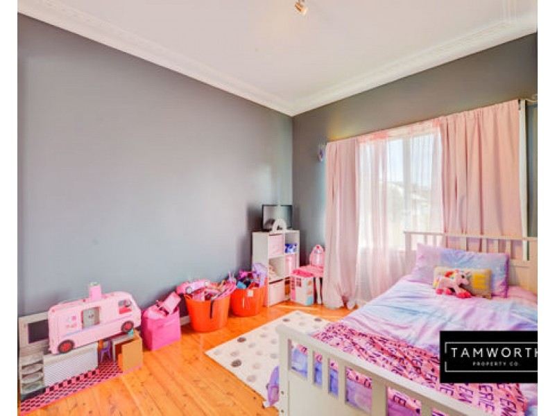 2 Willow Street, Tamworth NSW 2340