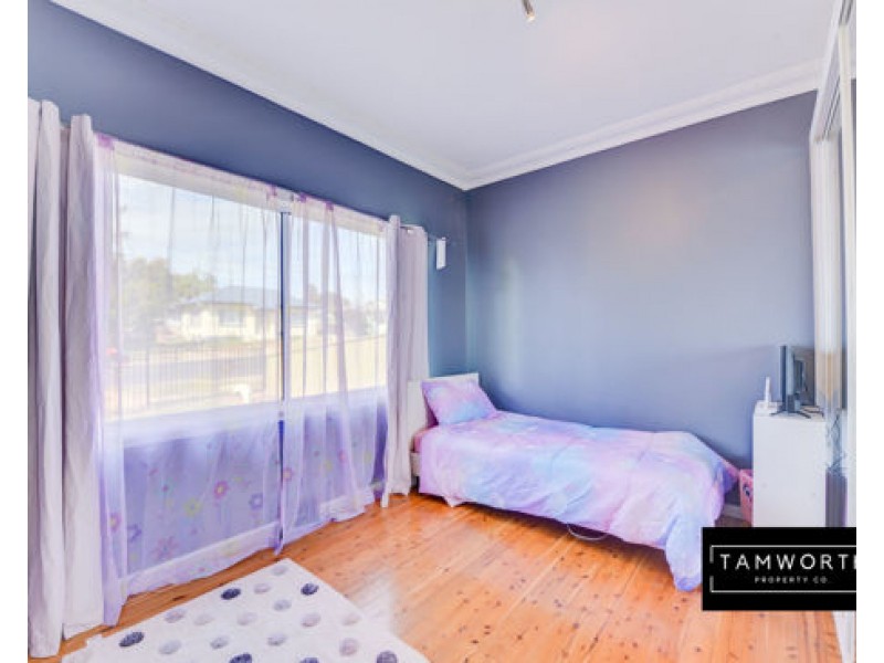 2 Willow Street, Tamworth NSW 2340