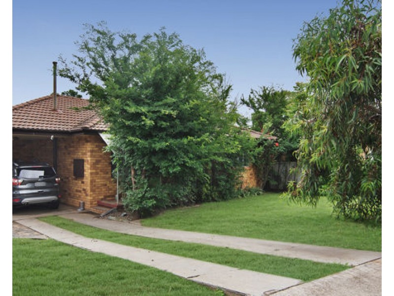 32 John Street, Tamworth NSW 2340