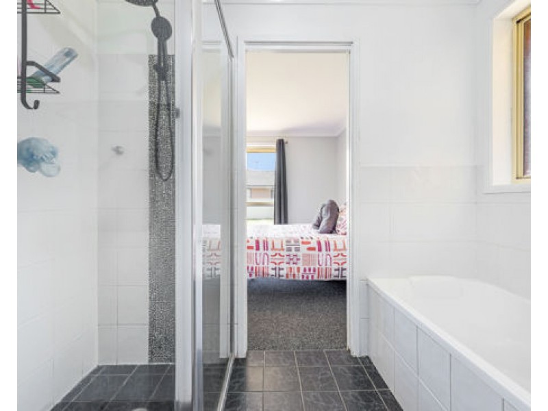 13 Bowman Drive, Tamworth NSW 2340