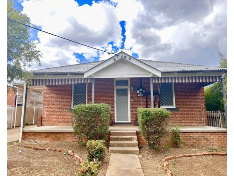 28 Napier Street, Tamworth NSW 2340
