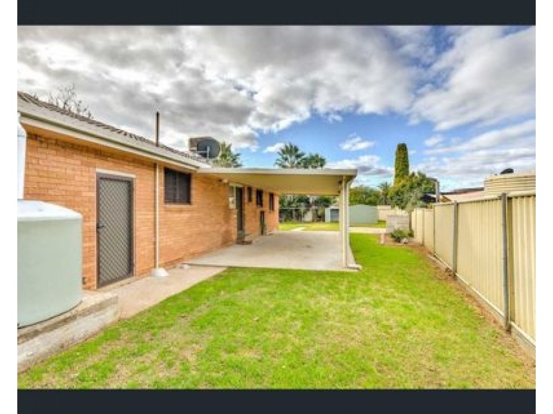 1 Tooronga Street, Tamworth NSW 2340