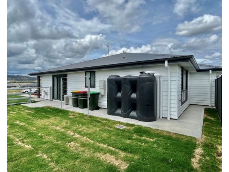 25a Kestral Street, Tamworth NSW 2340