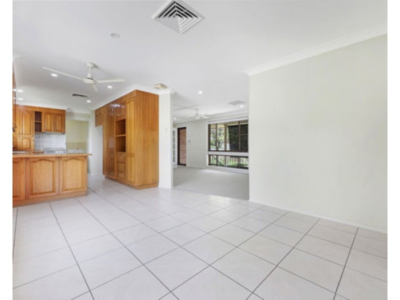2A Myrene Avenue, Tamworth NSW 2340