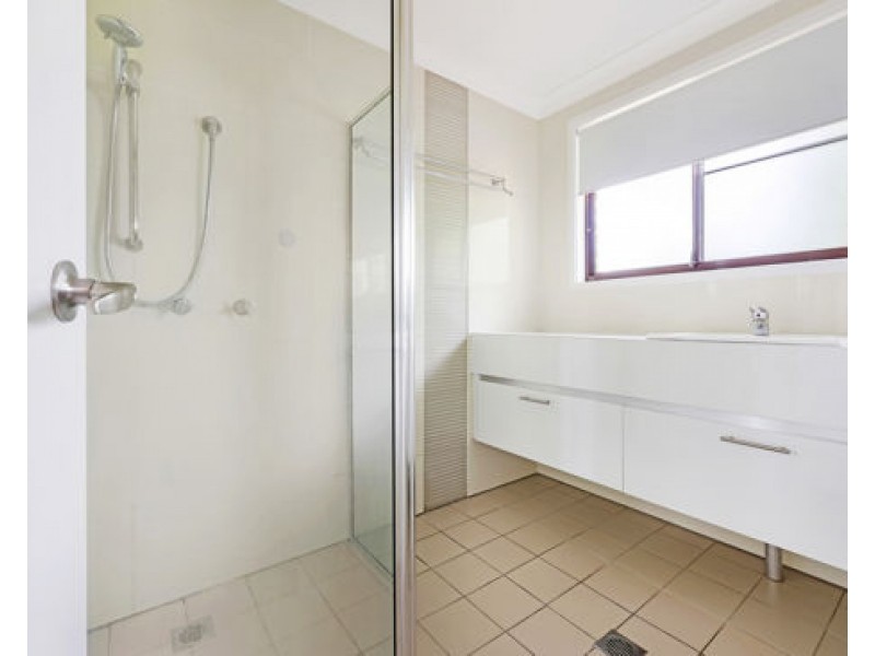 2A Myrene Avenue, Tamworth NSW 2340