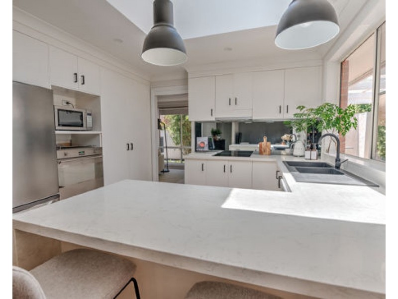 24 Wahroonga Drive, Tamworth NSW 2340