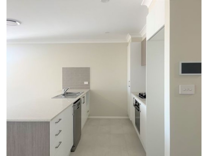 39 Peppercress Court, Tamworth NSW 2340