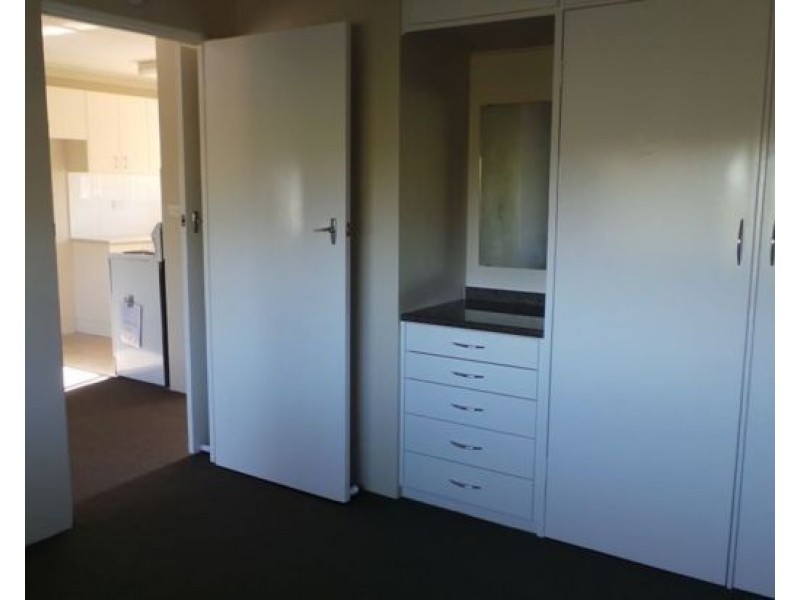 2/12-14 Macquarie Street, Tamworth NSW 2340