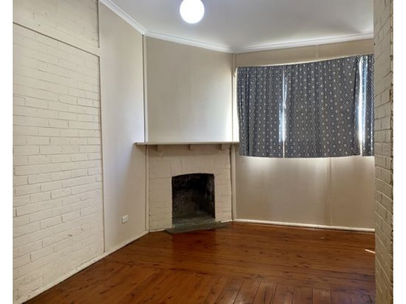 158 Carthage Street, Tamworth NSW 2340