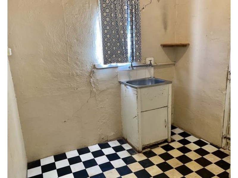 158 Carthage Street, Tamworth NSW 2340