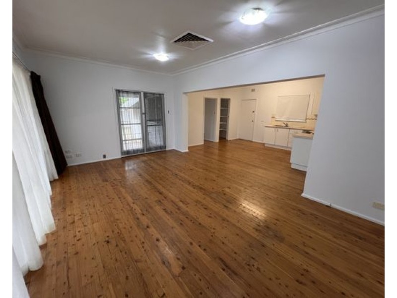 50 Kent Street, Tamworth NSW 2340