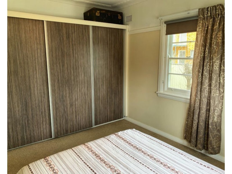 4 Edward Street, Tamworth NSW 2340