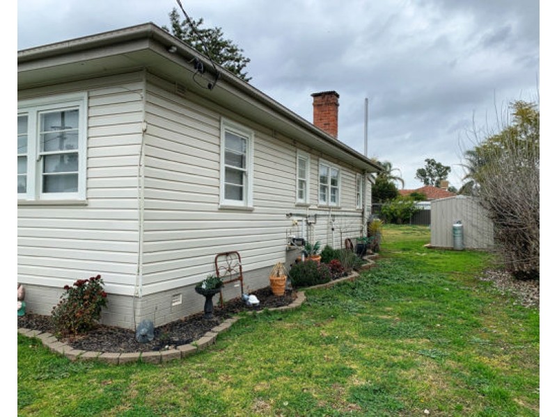 4 Edward Street, Tamworth NSW 2340