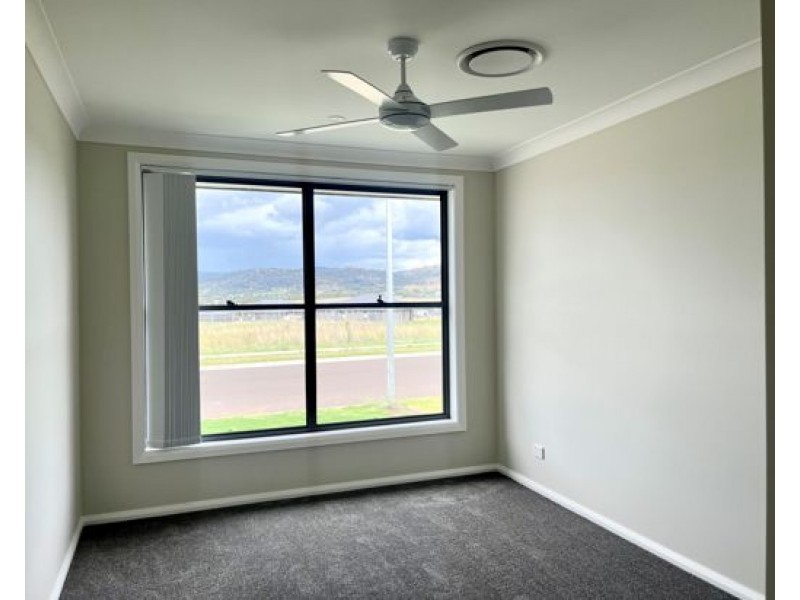 25 Kestral Street, Tamworth NSW 2340