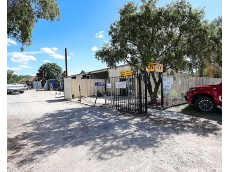 33 Gill Street, Moonbi NSW 2353