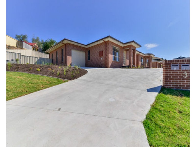 2/3 Ventnor Drive, Tamworth NSW 2340