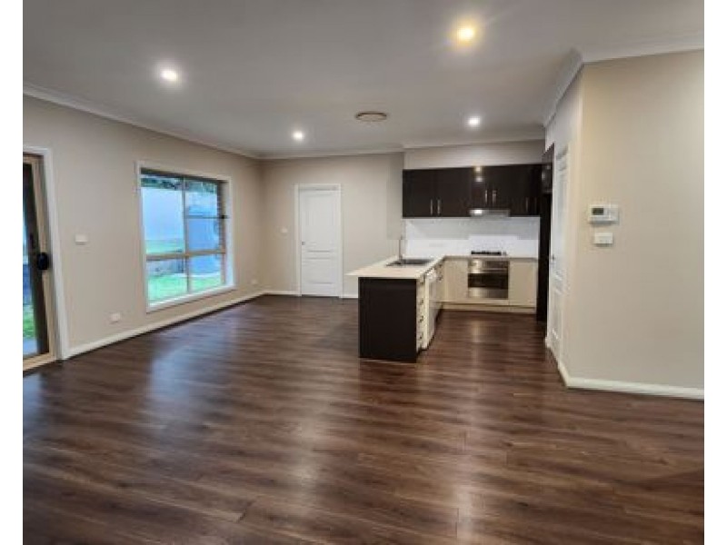 2/3 Ventnor Drive, Tamworth NSW 2340