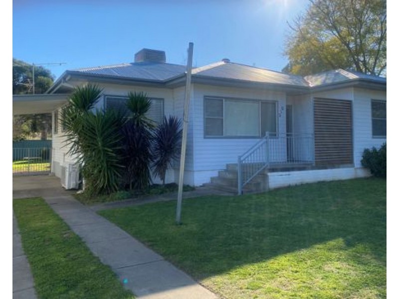 210 Johnston Street, Tamworth NSW 2340