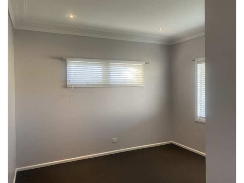 210 Johnston Street, Tamworth NSW 2340