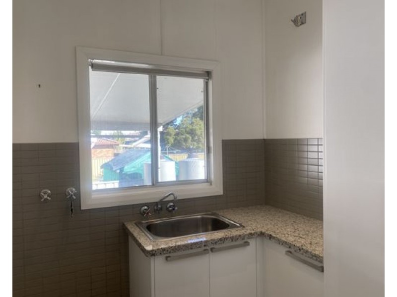 210 Johnston Street, Tamworth NSW 2340