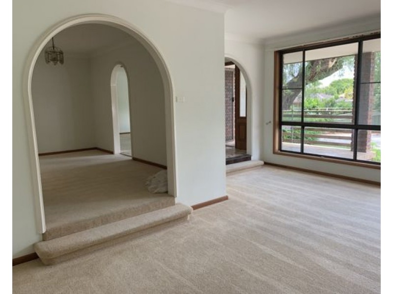 8 Eucalypt Avenue, Tamworth NSW 2340