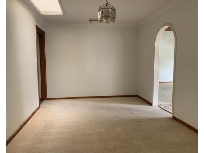 8 Eucalypt Avenue, Tamworth NSW 2340