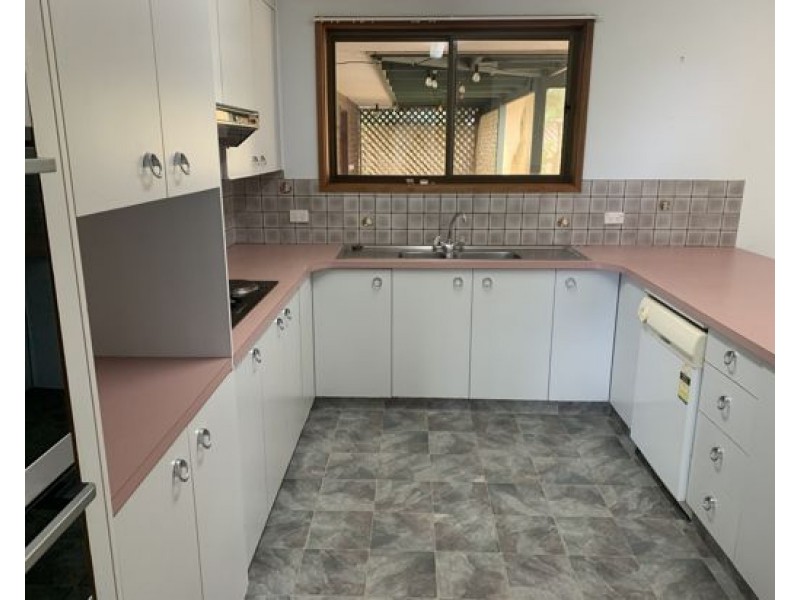 8 Eucalypt Avenue, Tamworth NSW 2340