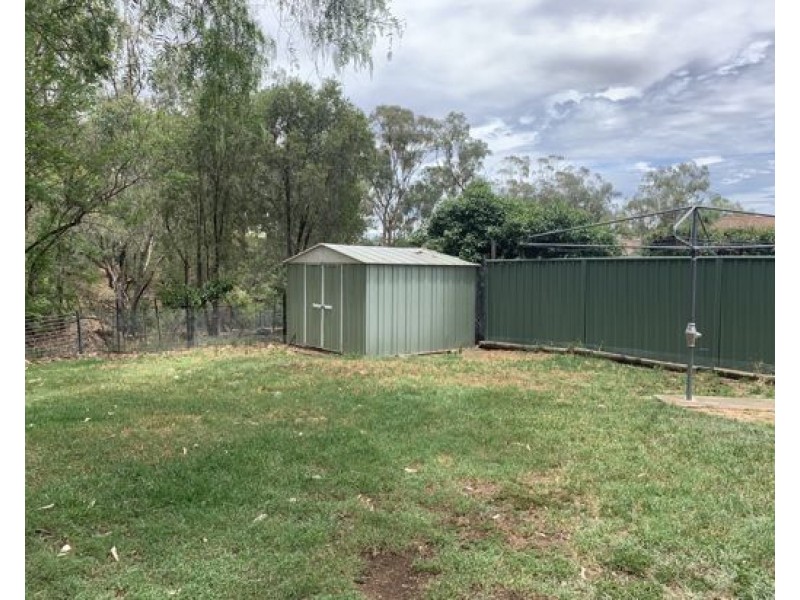 8 Eucalypt Avenue, Tamworth NSW 2340