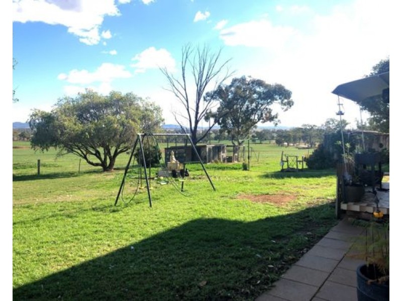 375 Spains Lane, Tamworth NSW 2340