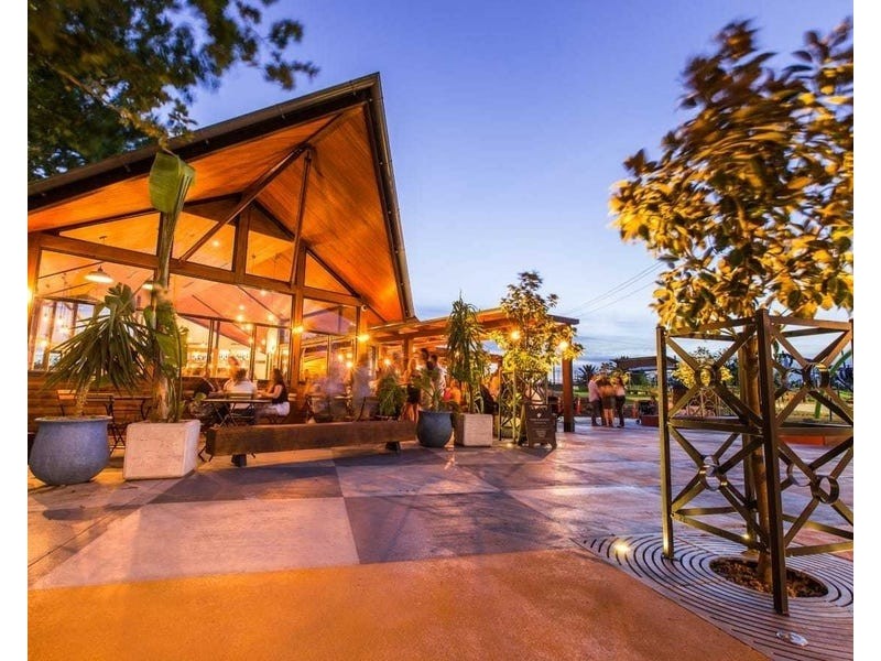 8 Tawny Crescent, Tamworth NSW 2340