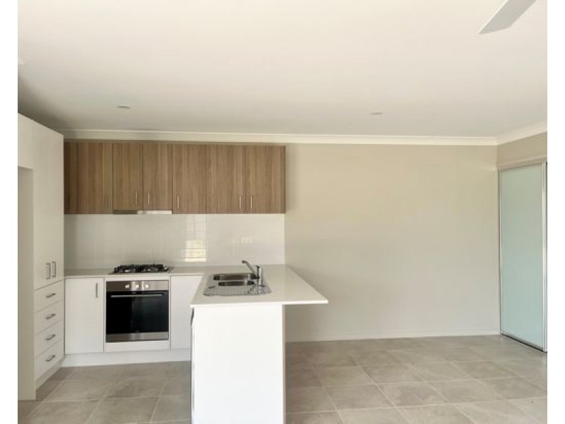 1/22 Cliffdale Place, Kootingal NSW 2352