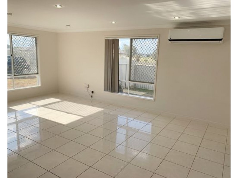 3 Mckinlay Place, Tamworth NSW 2340