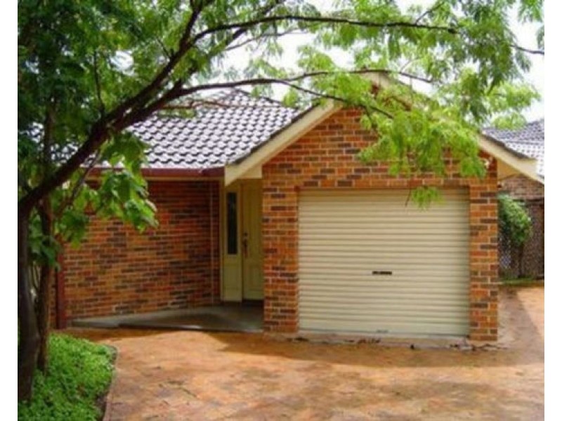 2/2A Darrell Road, Tamworth NSW 2340