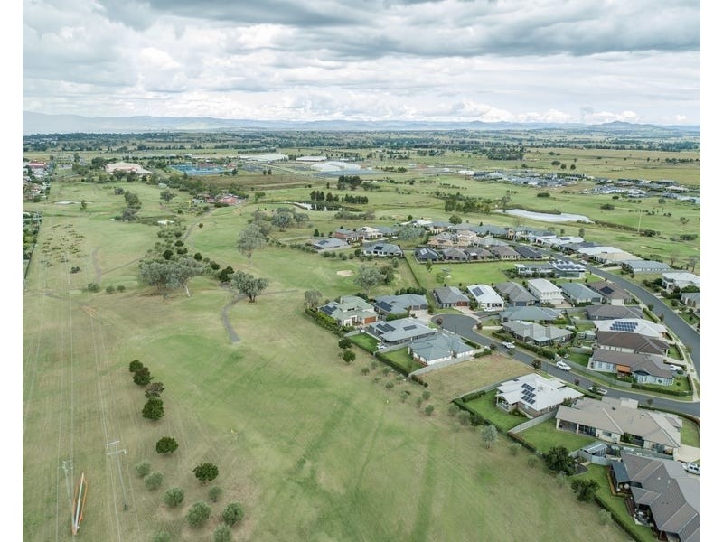 5 Sanctuary Place, Tamworth NSW 2340