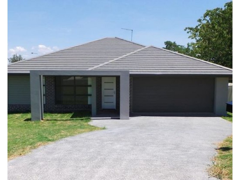 38 Higgins Lane, Tamworth NSW 2340