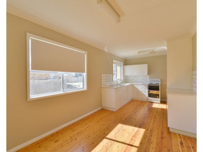 25 John Street, Tamworth NSW 2340