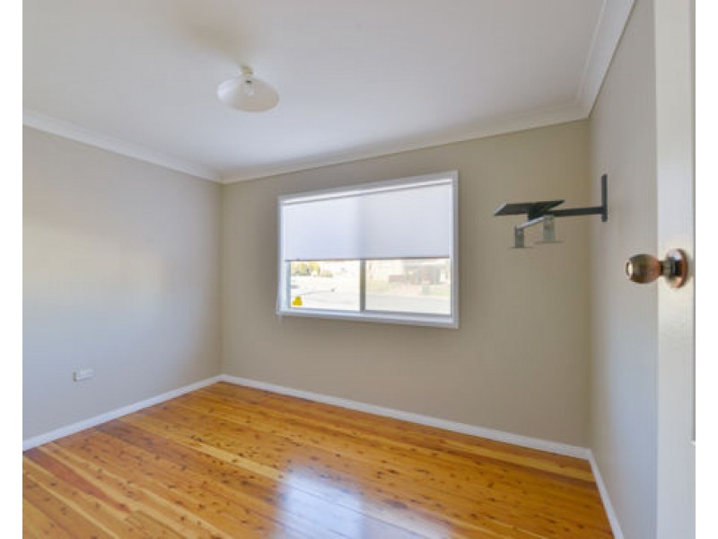 25 John Street, Tamworth NSW 2340