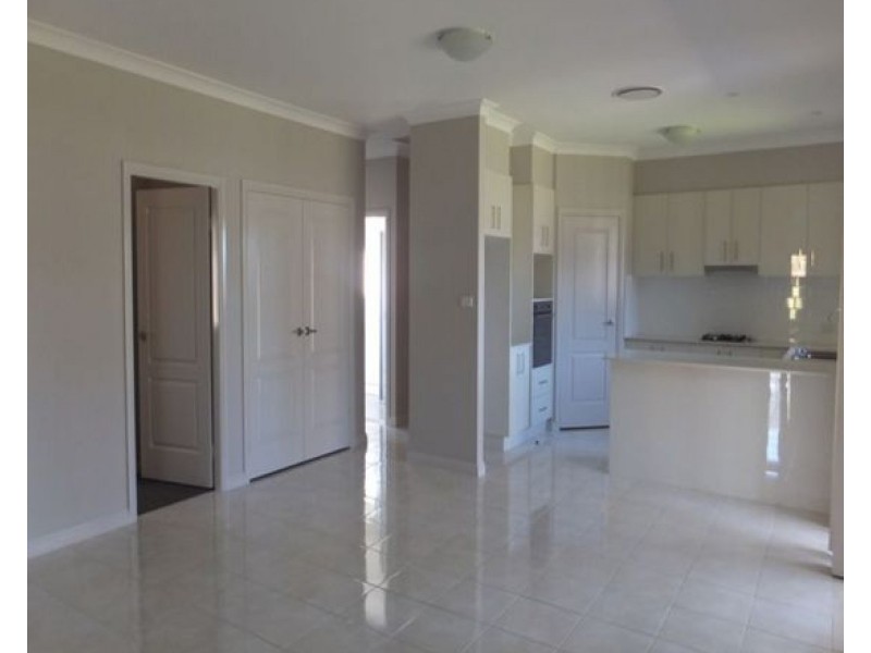 31 Falcon Drive, Tamworth NSW 2340