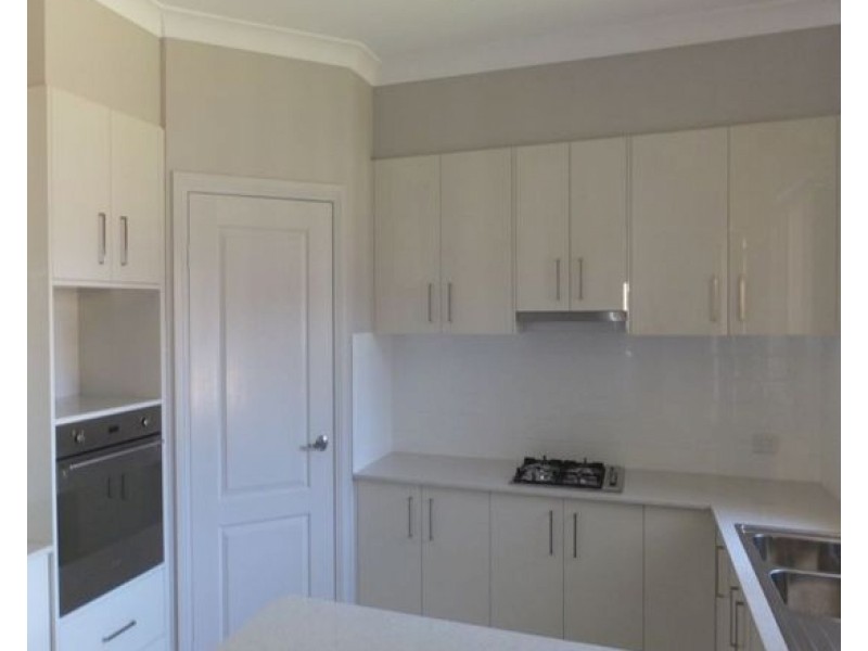 31 Falcon Drive, Tamworth NSW 2340