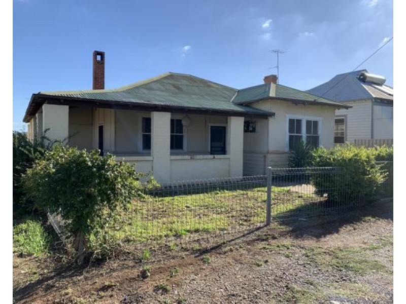 49 Byrnes Avenue, Tamworth NSW 2340