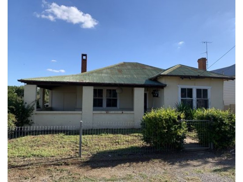 49 Byrnes Avenue, Tamworth NSW 2340