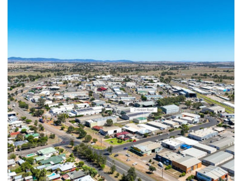 2 Hinkler Road, Tamworth NSW 2340
