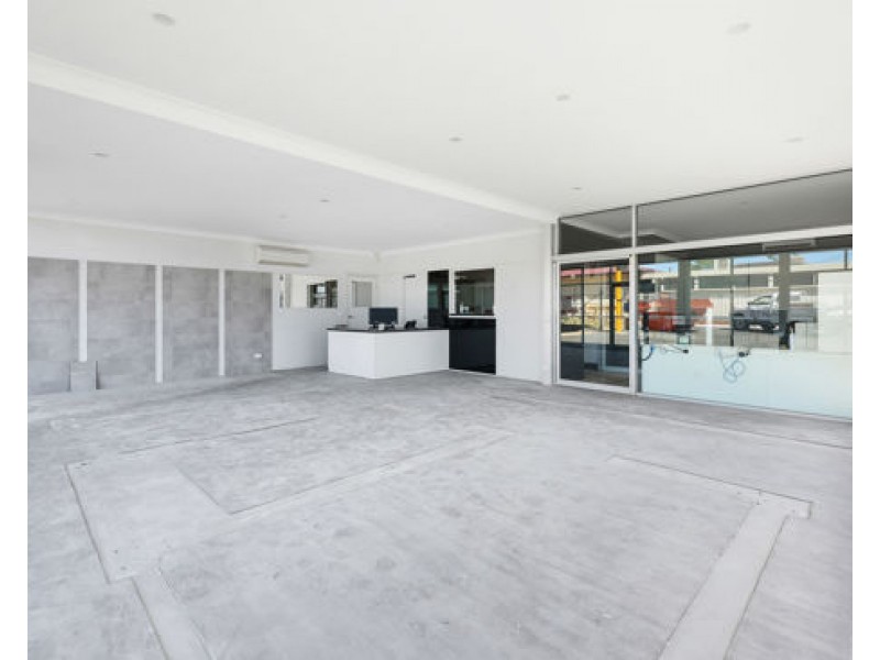 2 Hinkler Road, Tamworth NSW 2340