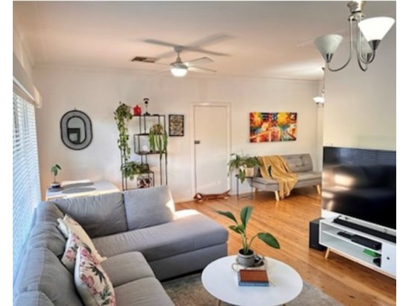 10 Churchill Street, Tamworth NSW 2340