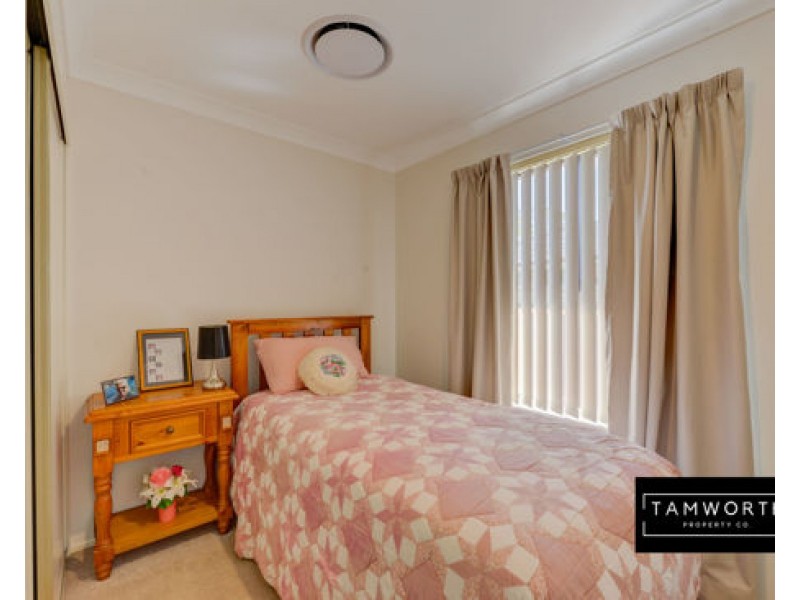 13 Craigends Place, Tamworth NSW 2340